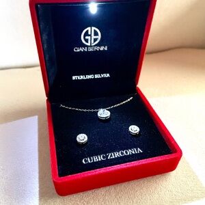 Giani Bernini Silver Necklace with Sparkling Stones